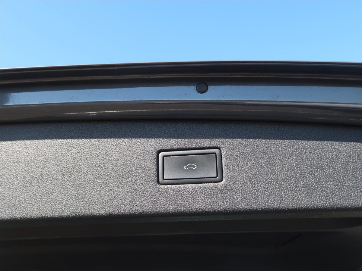 Seat Tarraco SUV / Terénní 2,0 l 110 kw