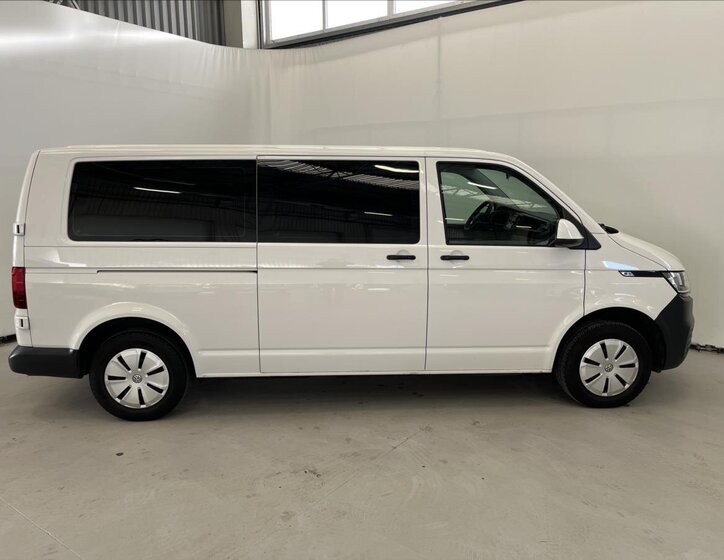 Volkswagen Transporter Kombi 2,0 l 81 kw