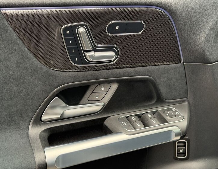 Mercedes-Benz GLB SUV / Terénní 2,0 l 110 kw