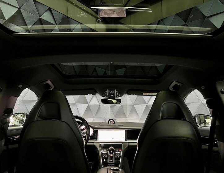 Porsche Panamera Liftback 4,0 l 310 kw