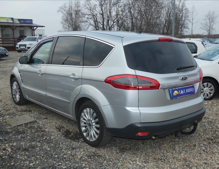Ford S-MAX 6