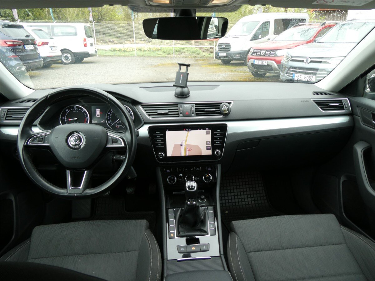 Škoda Superb Kombi 1,6 l 88 kw