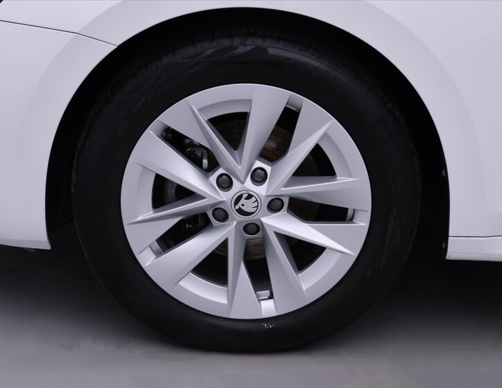 Škoda Octavia Liftback 1,5 l 110 kw