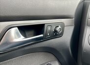 Volkswagen Touran MPV 1,6 l 77 kw