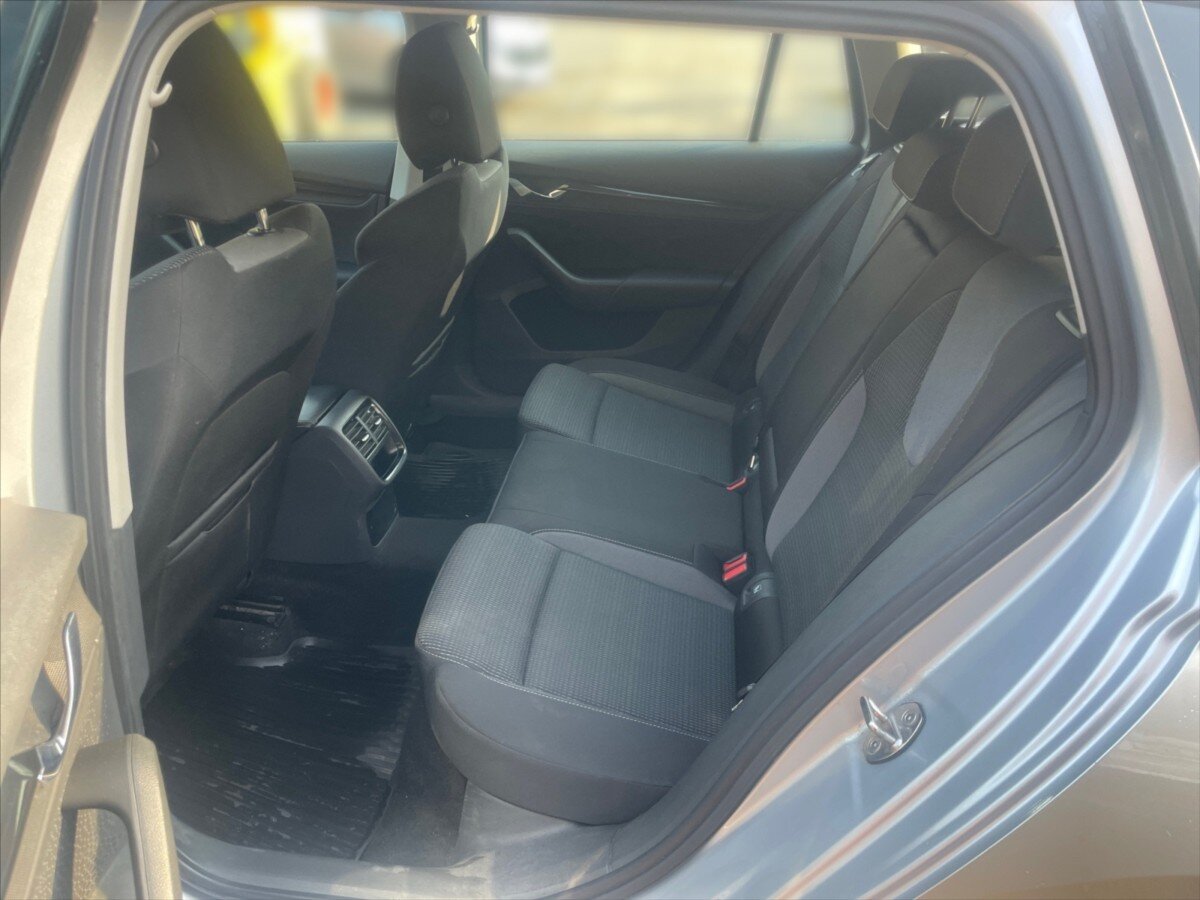 Škoda Octavia Kombi 2,0 l 110 kw