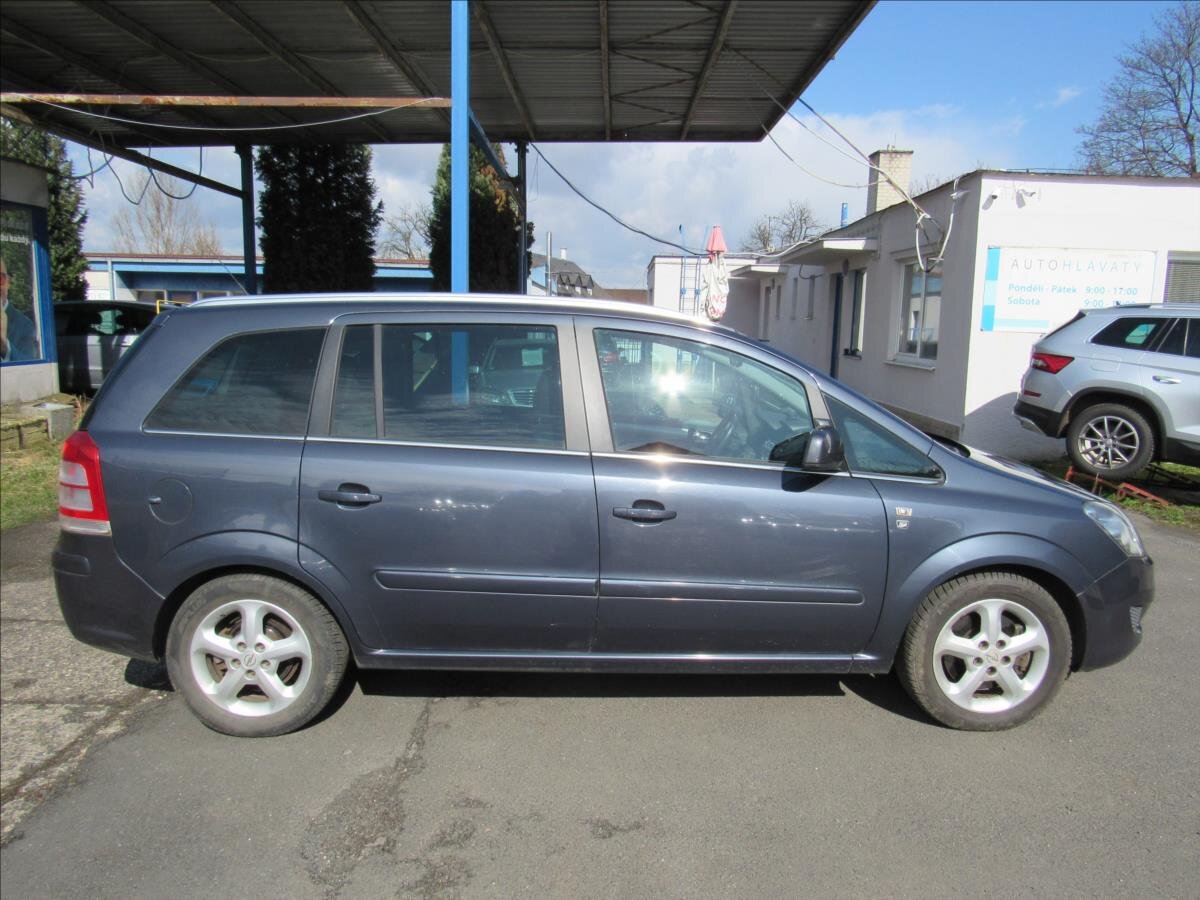 Opel Zafira Kombi 1,7 l 81 kw