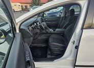 Peugeot 3008 SUV 1,2 l 96 kw
