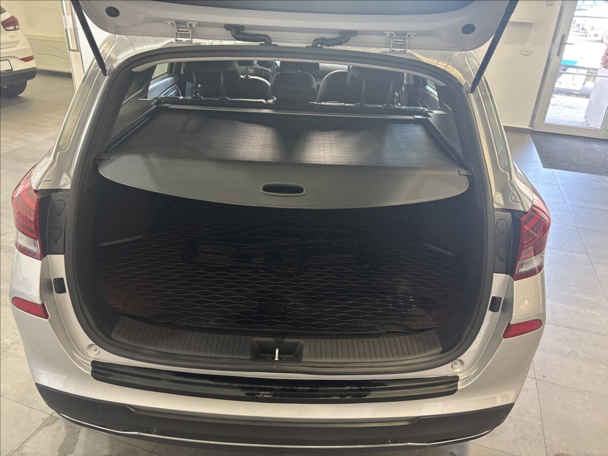 Hyundai i30 Kombi 1,5 l 117 kw