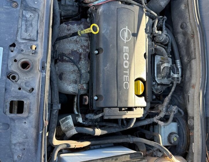 Opel Astra Hatchback 1,6 l 85 kw