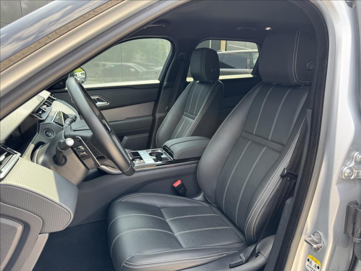 Land Rover Range Rover Velar SUV / Terénní 2,0 l 150 kw