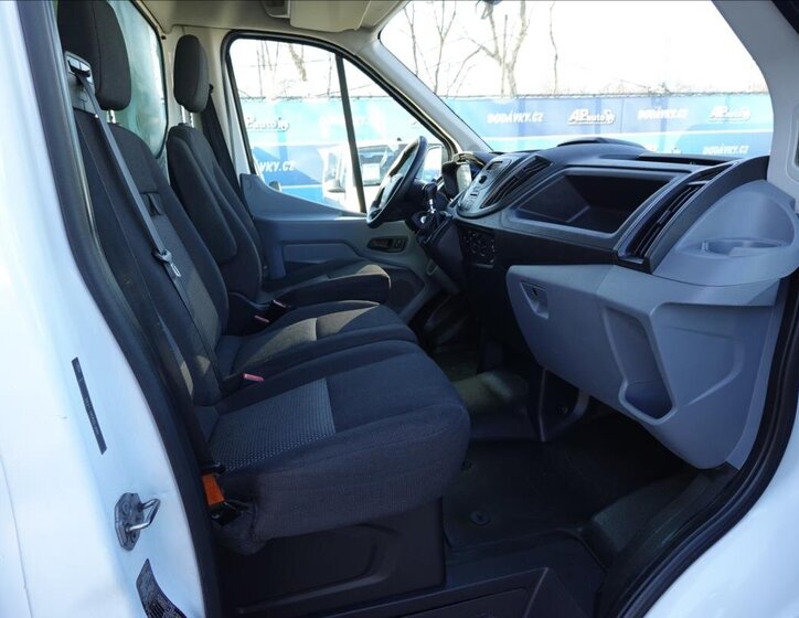 Ford Transit Valník 2,0 l 77 kw
