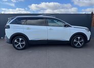 Peugeot 5008 SUV / Terénní 2,0 l 110 kw