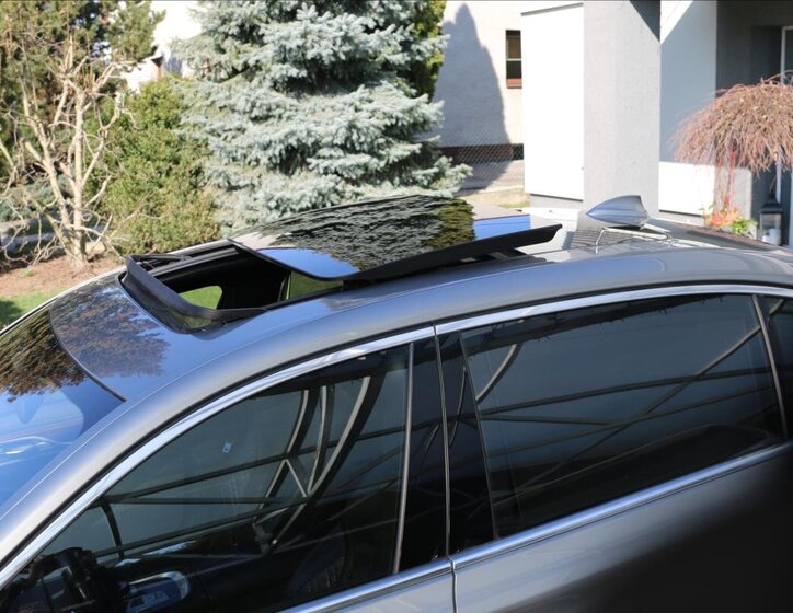 BMW Řada 7 Sedan / Limuzína 3,0 l 294 kw