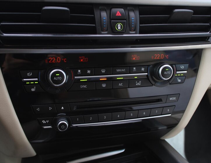 BMW X5 SUV / Terénní 3,0 l 190 kw