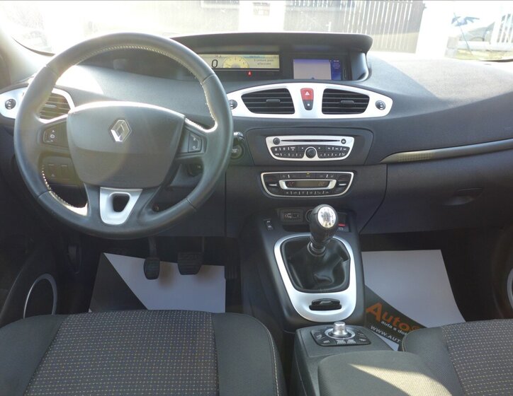 Renault Scénic Kombi 1,9 l 96 kw