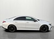 Mercedes-Benz CLA 8