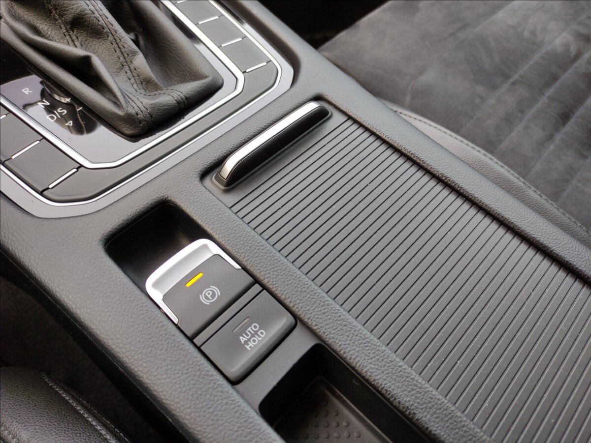 Volkswagen Passat Kombi 2,0 l 110 kw