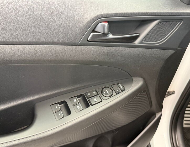 Hyundai Tucson SUV / Terénní 2,0 l 136 kw