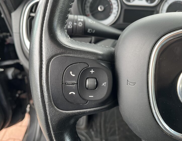 Fiat 500L Hatchback 1,2 l 62 kw