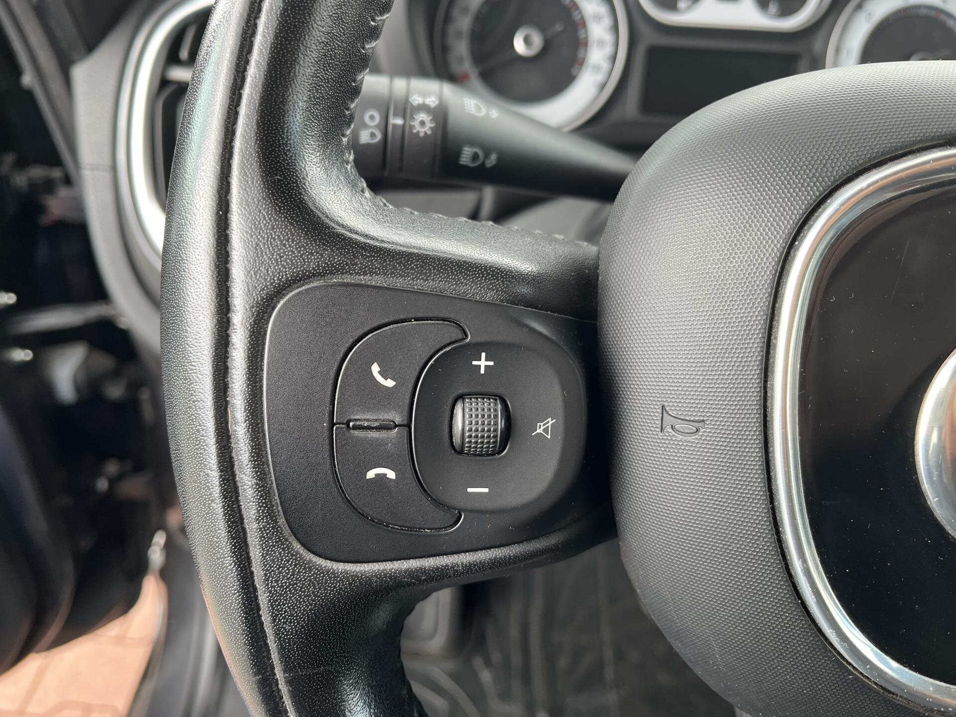 Fiat 500L Hatchback 1,2 l 62 kw