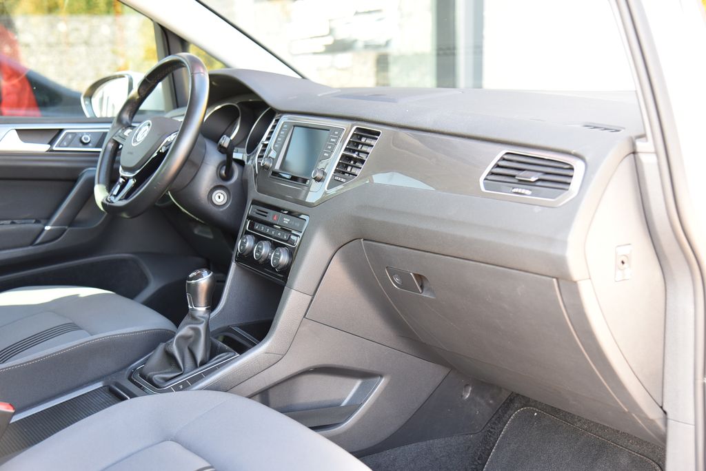 Volkswagen Golf Sportsvan