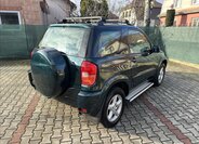 Toyota RAV4 SUV 2,0 l 110 kw