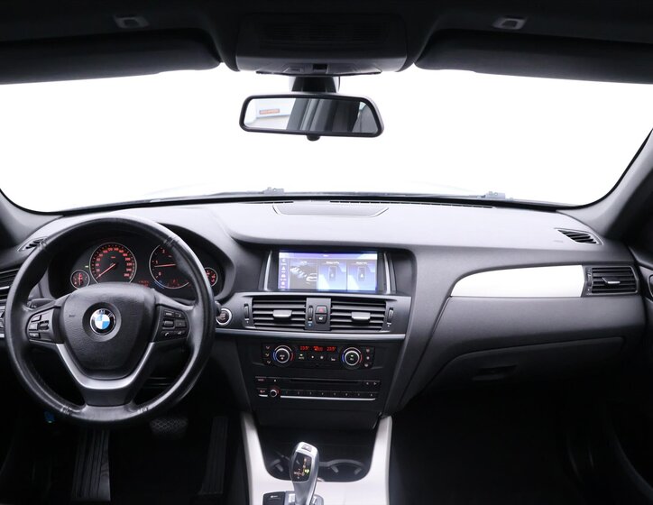 BMW X3 SUV 3,0 l 190 kw