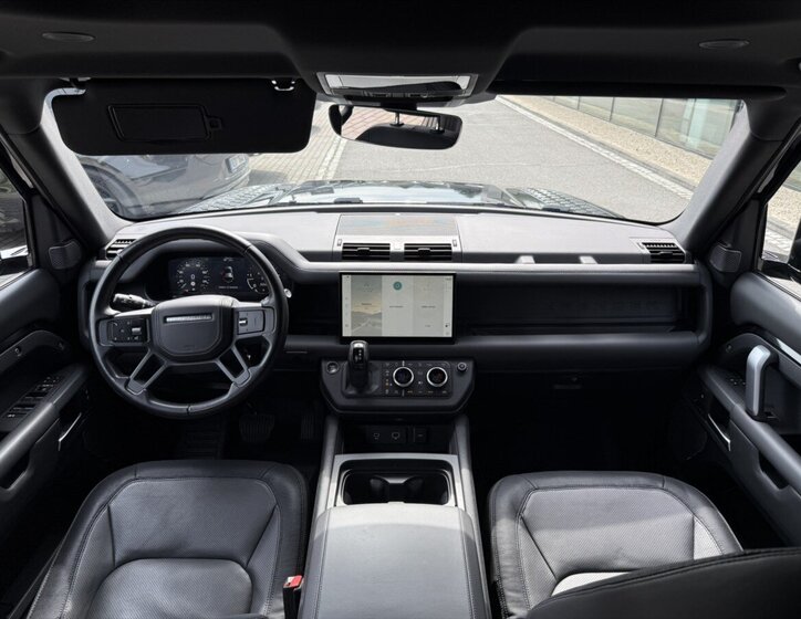 Land Rover Defender SUV / Terénní 3,0 l 221 kw