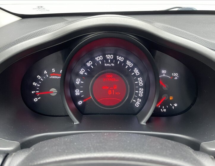 KIA Sportage Kombi 2,0 l 100 kw