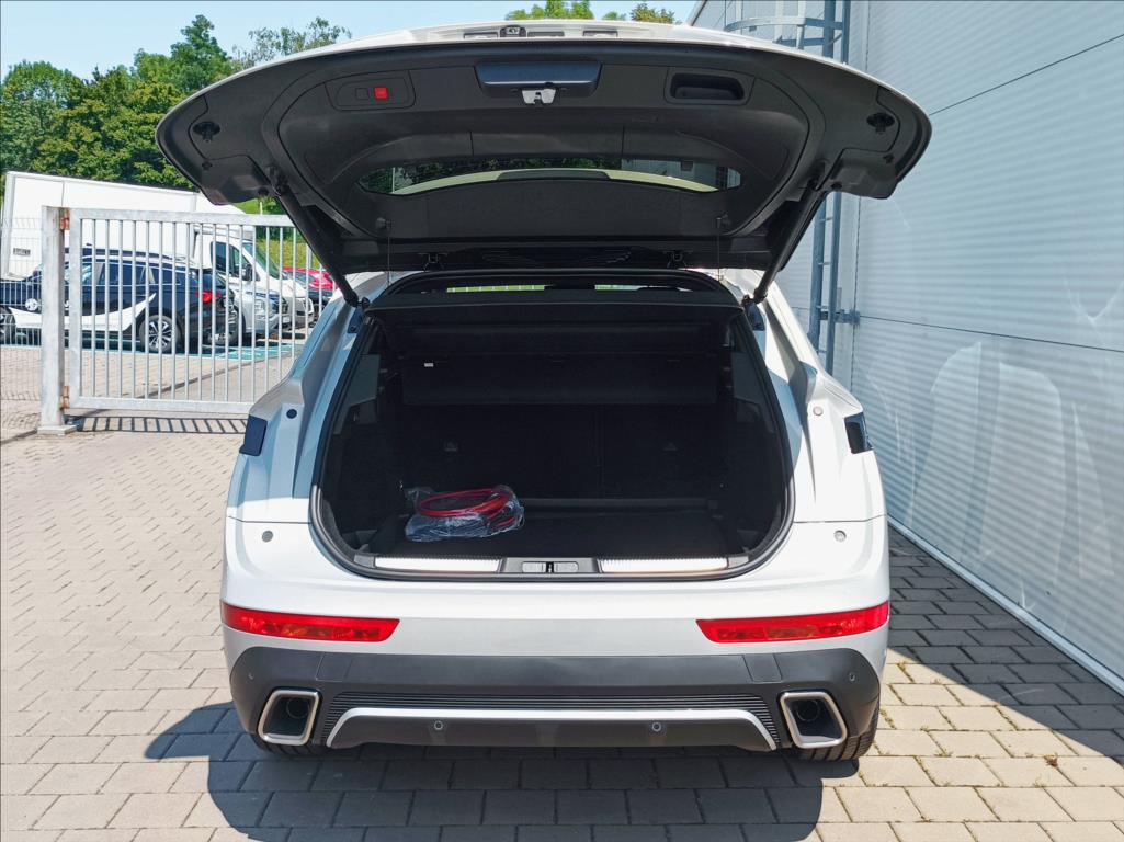 DS Automobiles DS7 Crossback