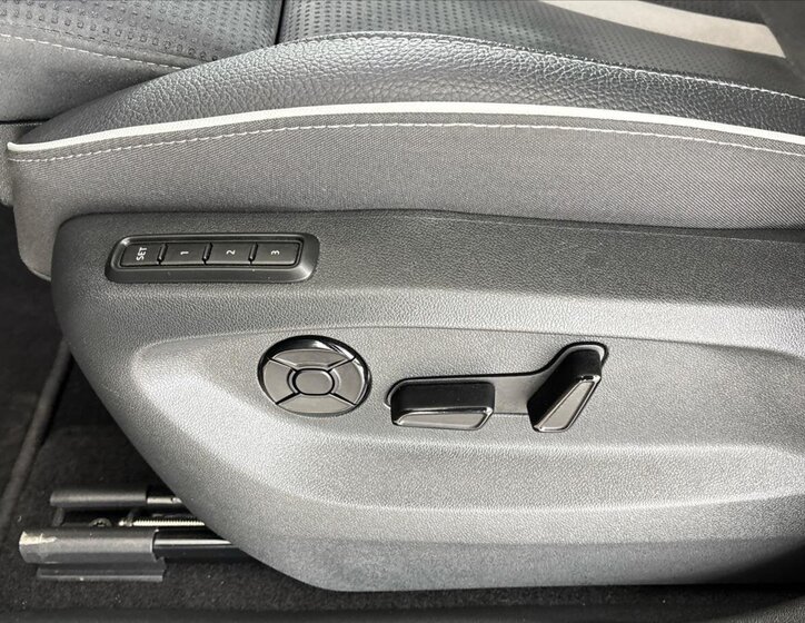 Škoda Kodiaq SUV / Terénní 2,0 l 142 kw