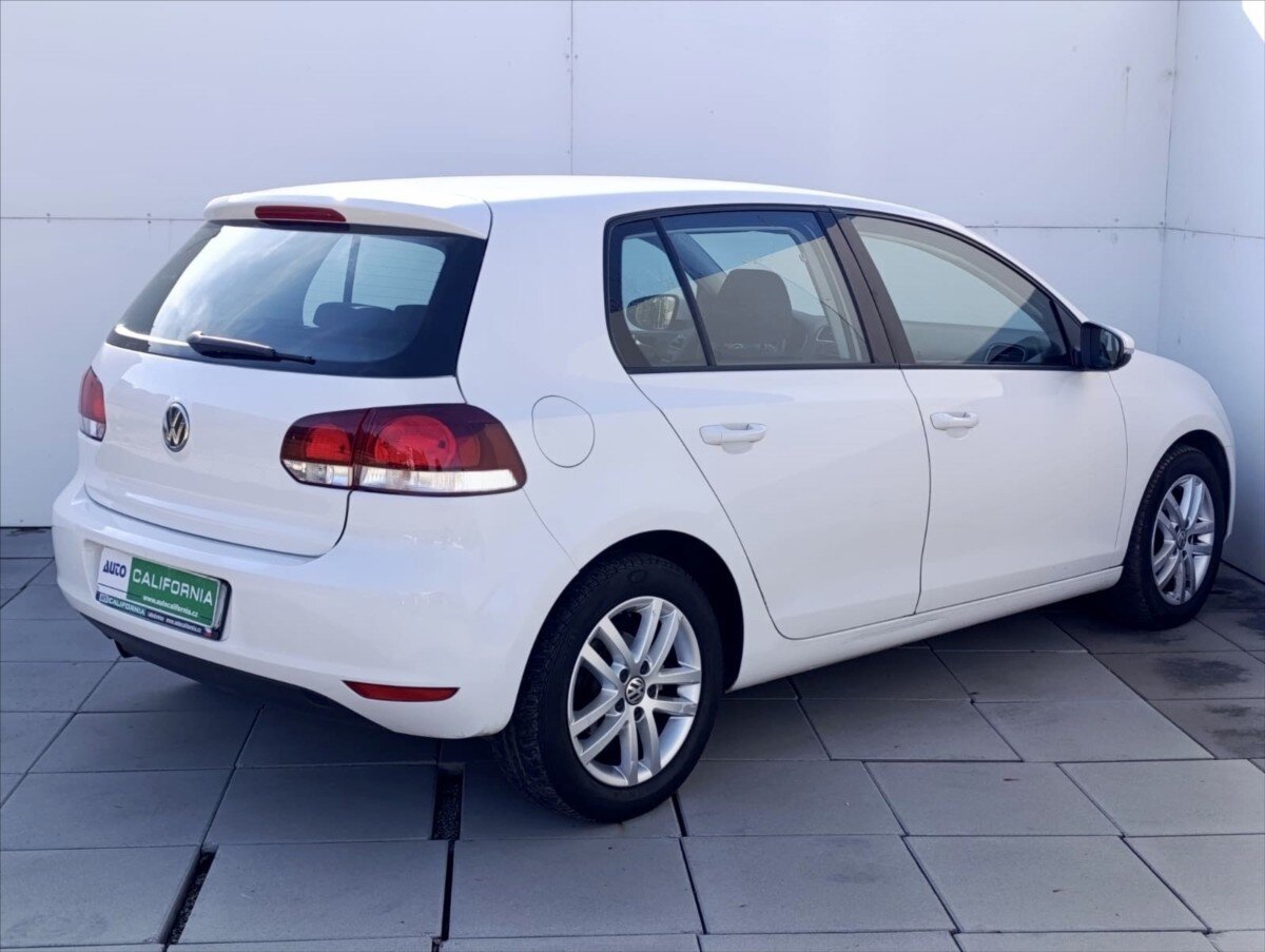 Volkswagen Golf Hatchback 1,6 l 77 kw