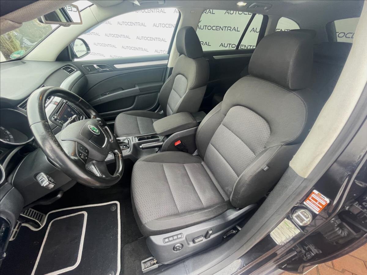 Škoda Superb Kombi 2,0 l 103 kw