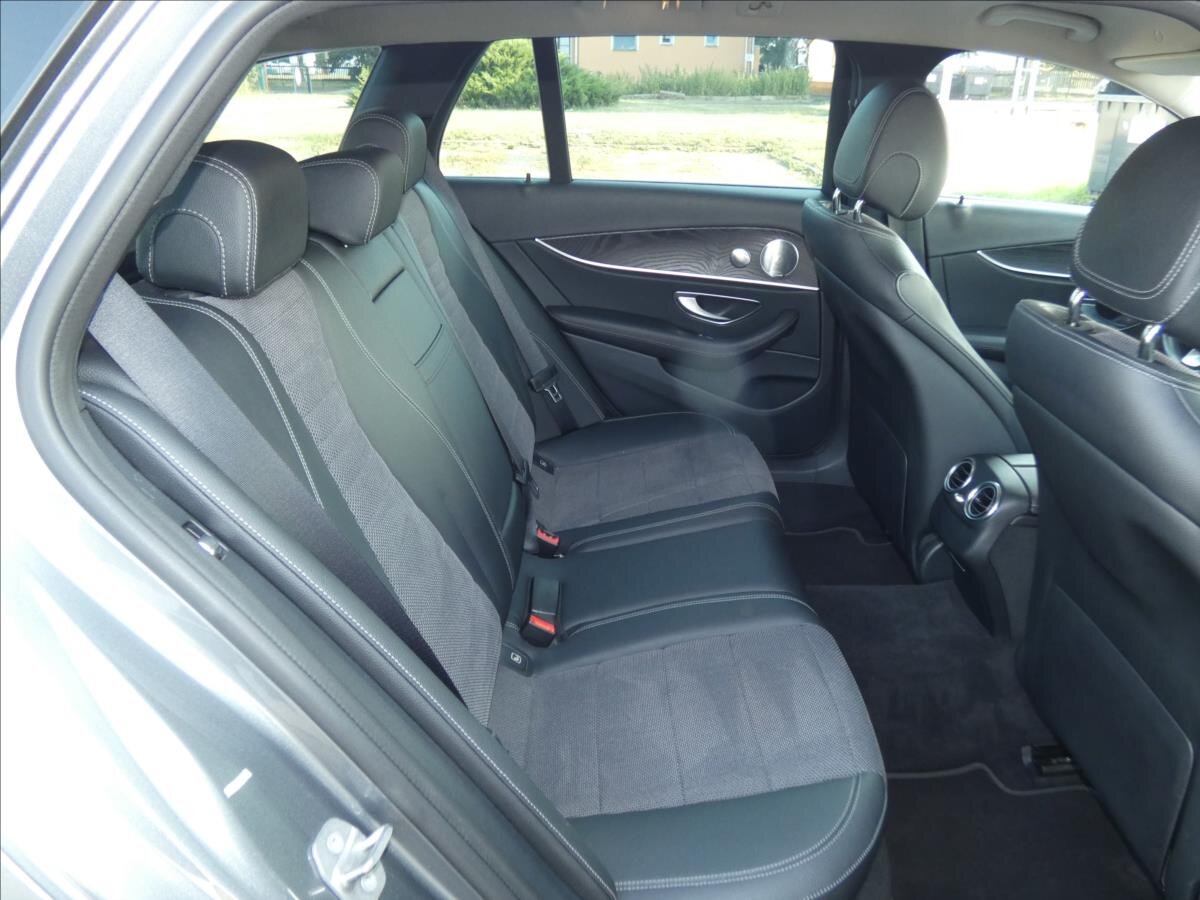 Mercedes-Benz Třídy E Kombi 2,0 l 143 kw