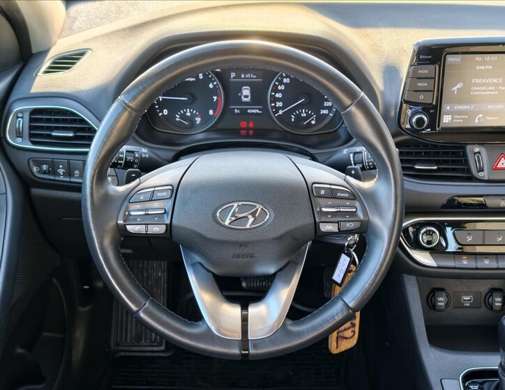 Hyundai i30 Liftback 998,0 88 kw