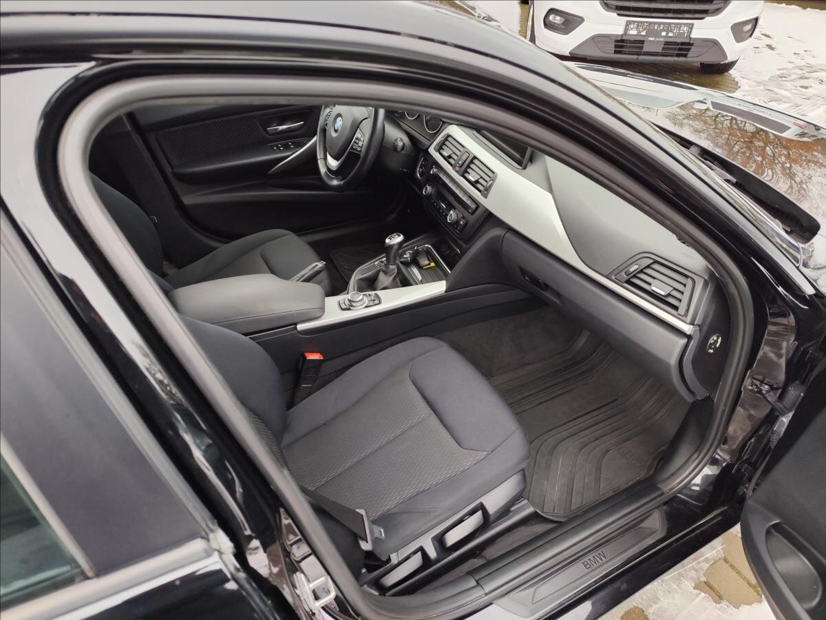 BMW Řada 3 Kombi 2,0 l 180 kw