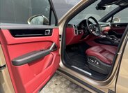 Porsche Cayenne SUV / Terénní 3,0 l 250 kw