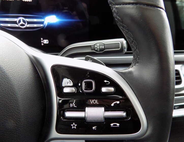 Mercedes-Benz GLS 32