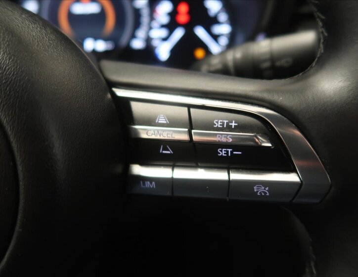 Mazda 3 Hatchback 2,0 l 110 kw