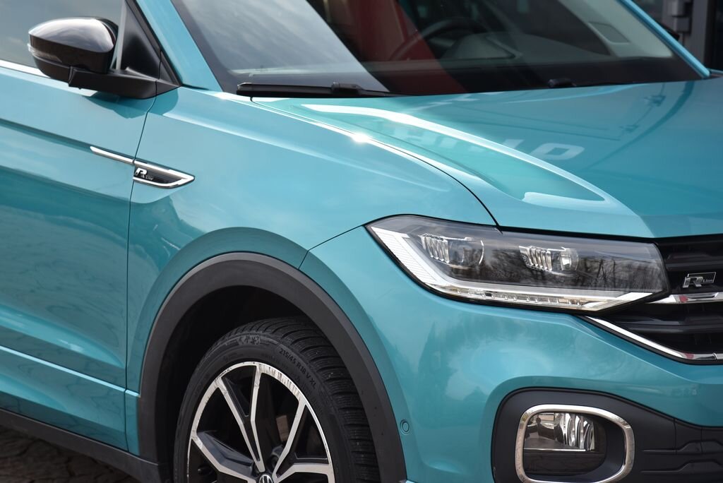 Volkswagen T-Cross SUV / Terénní 1,5 l 110 kw