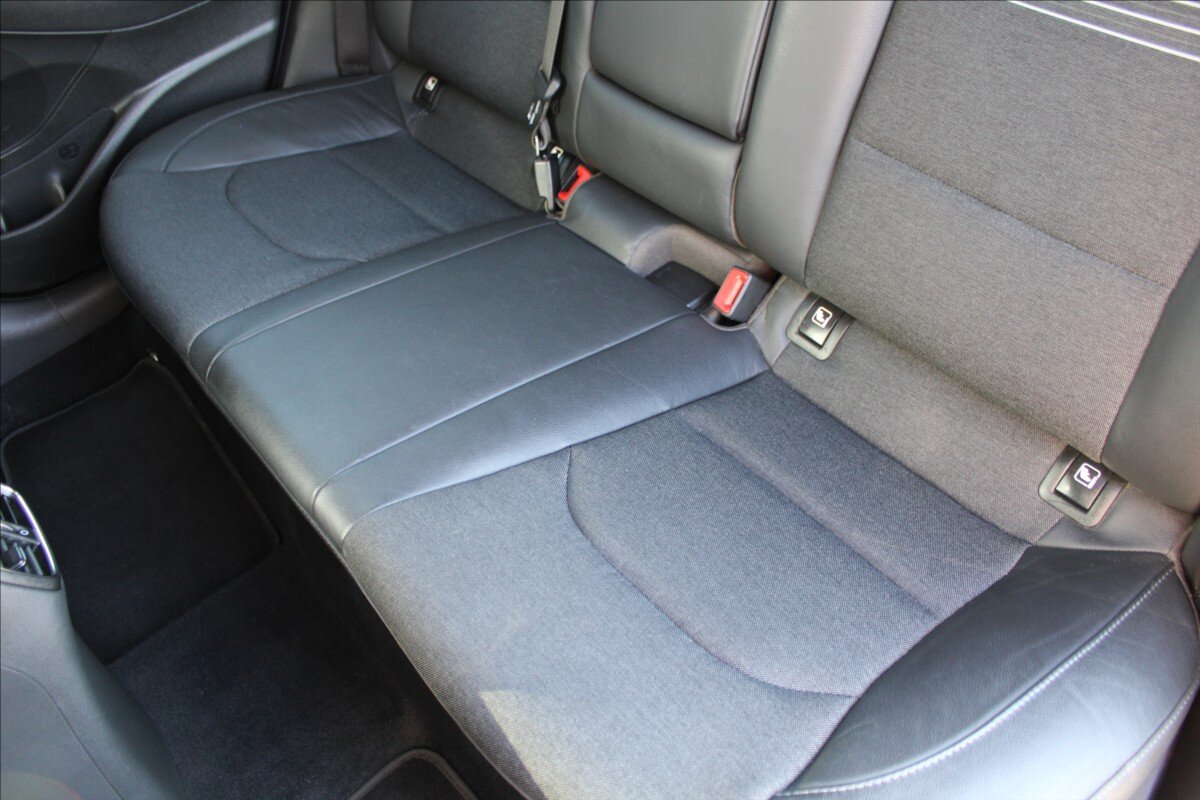 Hyundai i30 Kombi 1,5 l 117 kw