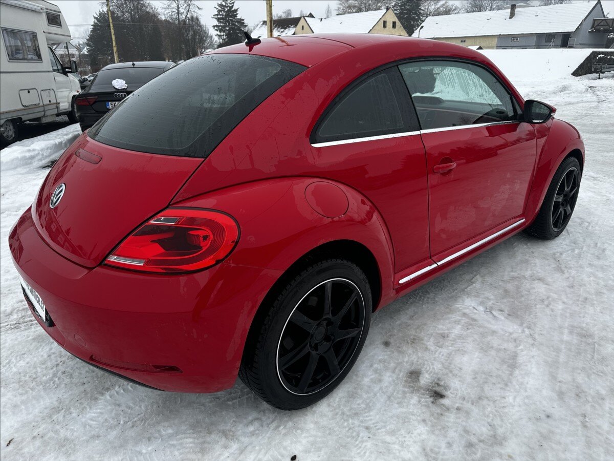 Volkswagen Beetle Hatchback 1,2 l 77 kw