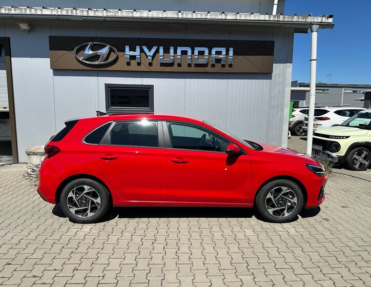 Hyundai i30 4