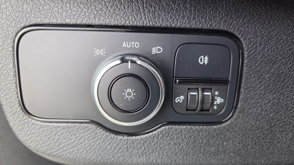 Mercedes-Benz Sprinter Valník 2,0 l 125 kw