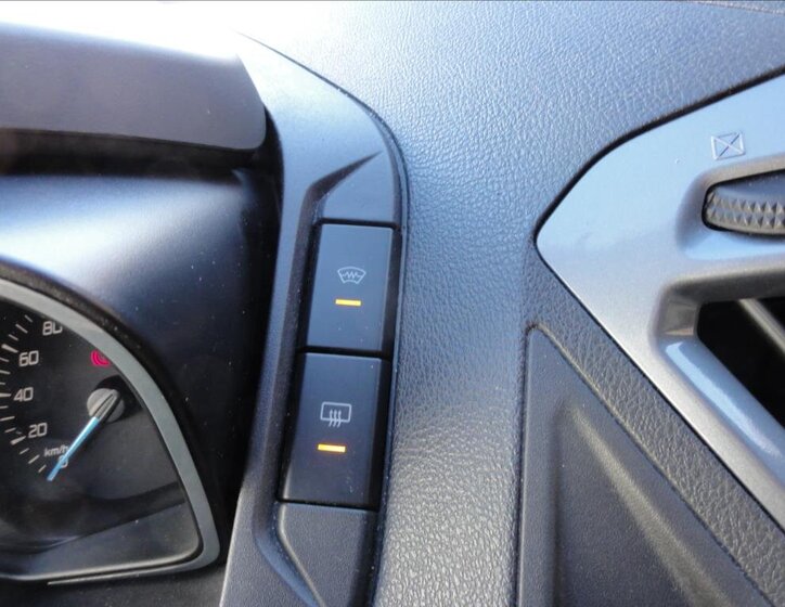 Ford Tourneo Custom Kombi 2,2 l 114 kw