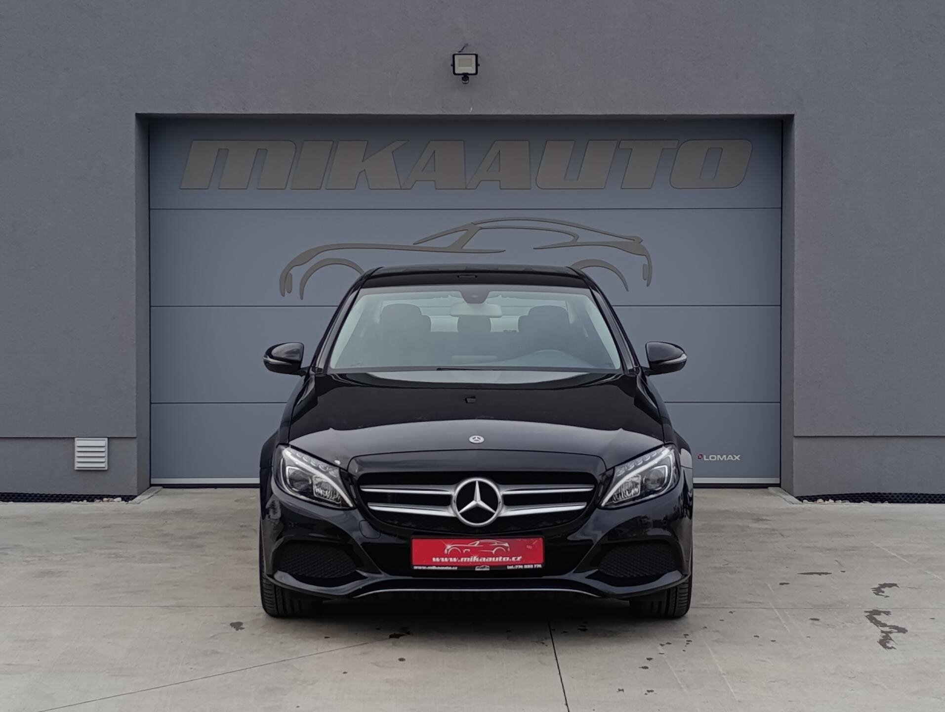 Mercedes-Benz Třídy C Sedan / Limuzína 2,1 l 125 kw