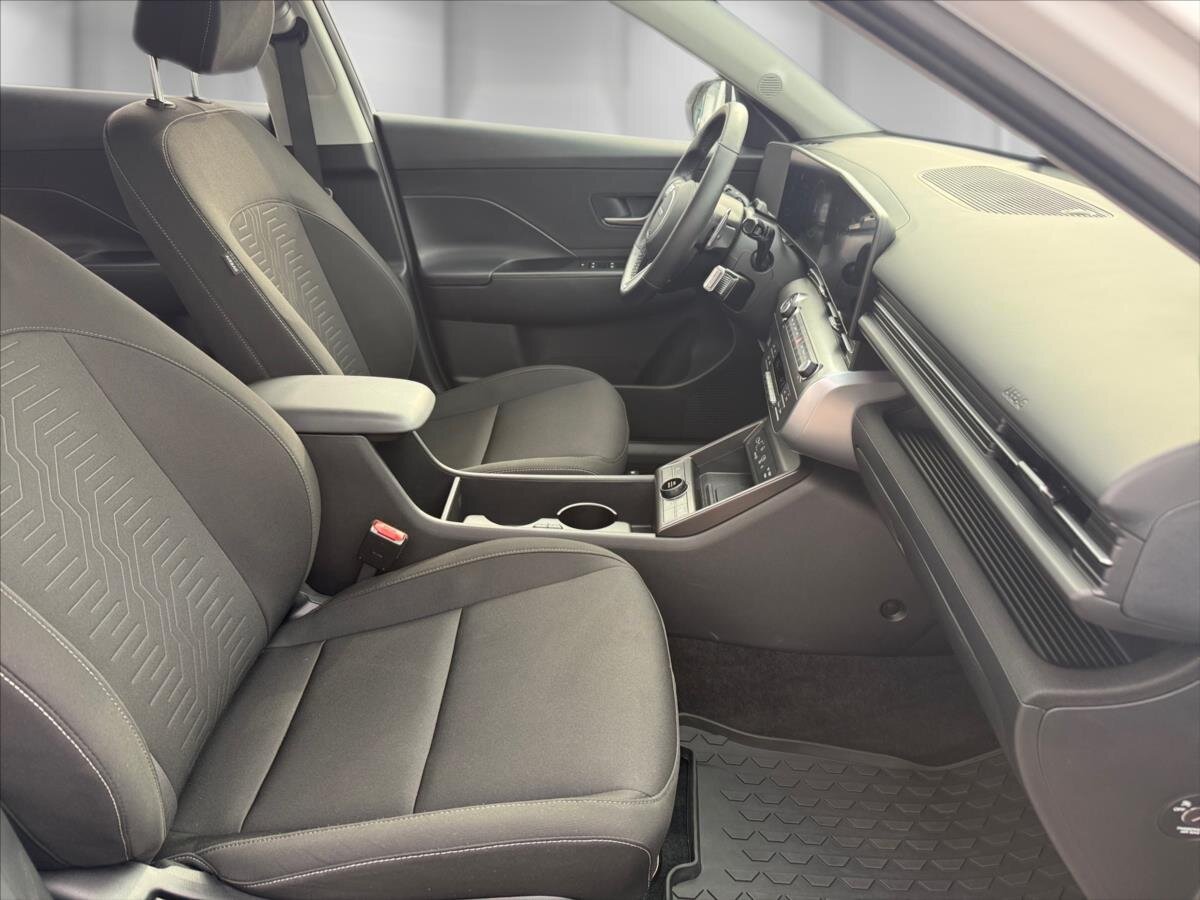 Hyundai Kona SUV / Terénní 1,6 l 101 kw