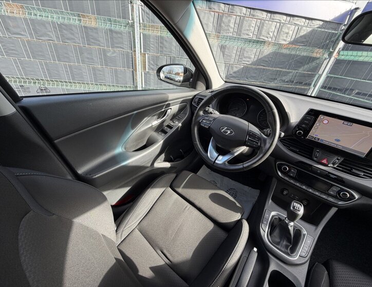 Hyundai i30 Kombi 1,6 l 85 kw