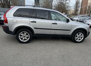 Volvo XC90 SUV 2,4 l 120 kw