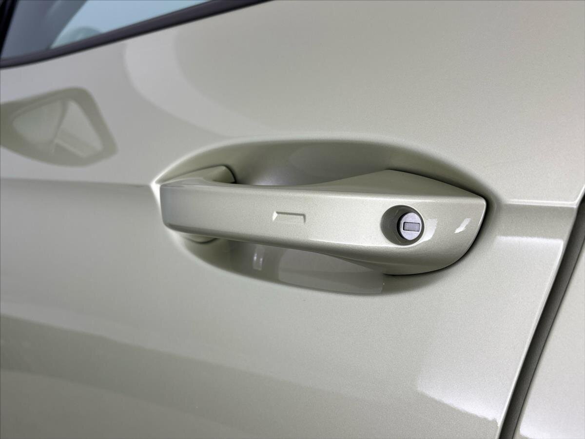 Škoda Superb Kombi 2,0 l 110 kw